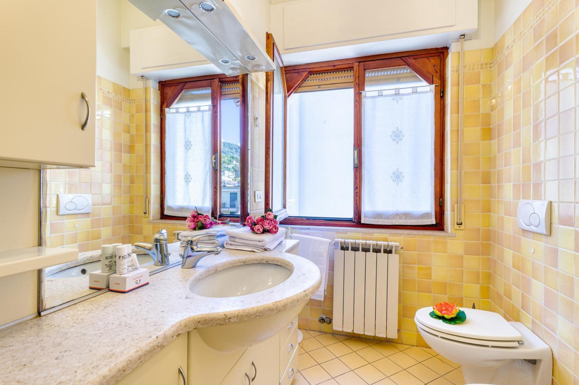 Bluemind Apartment 500M From Sea - Happy Rentals Alassio Eksteriør bilde
